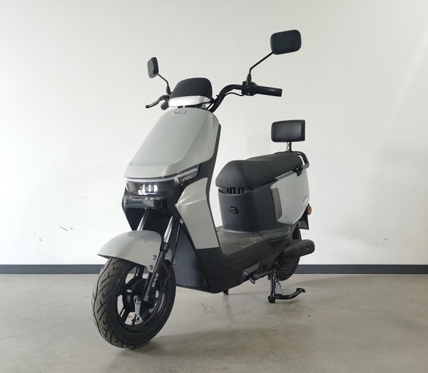 电动两轮摩托车