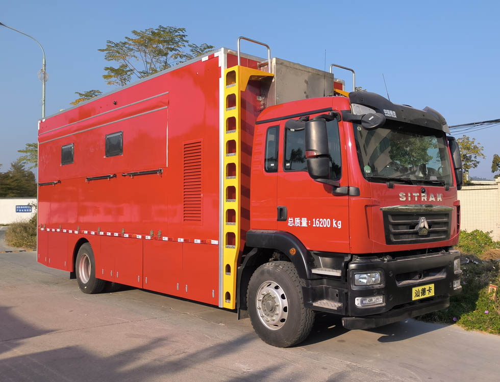 唯邦牌GWB5161XZC野外自行式炊事车