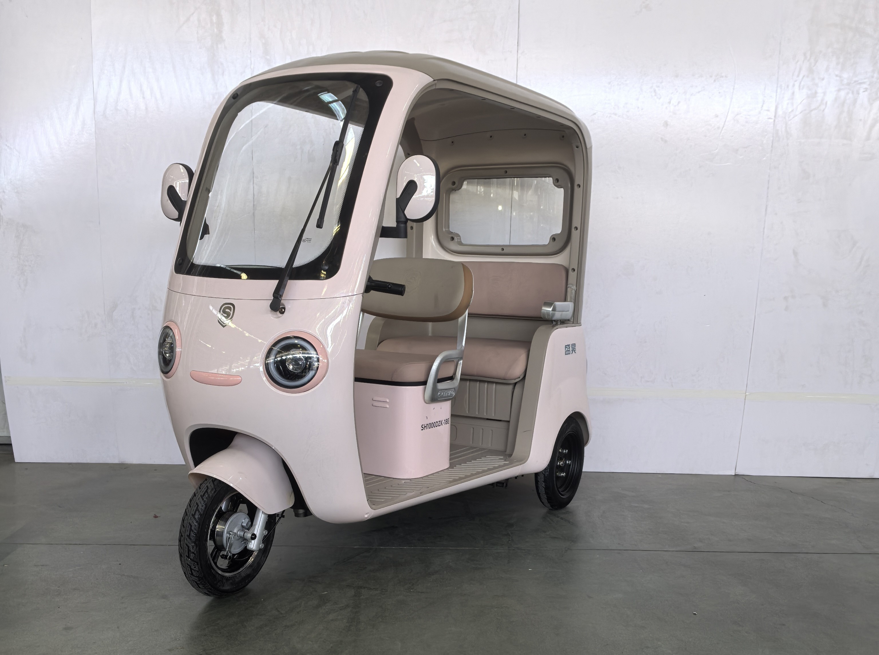 SH1000DZK-18E 盛昊牌纯电动前盘式/鼓式后鼓式电动正三轮摩托车图片