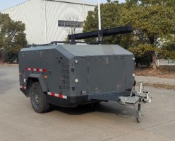 作业类中置轴挂车