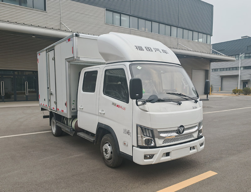 福田牌BJ5045XXY3AC6-33厢式运输车