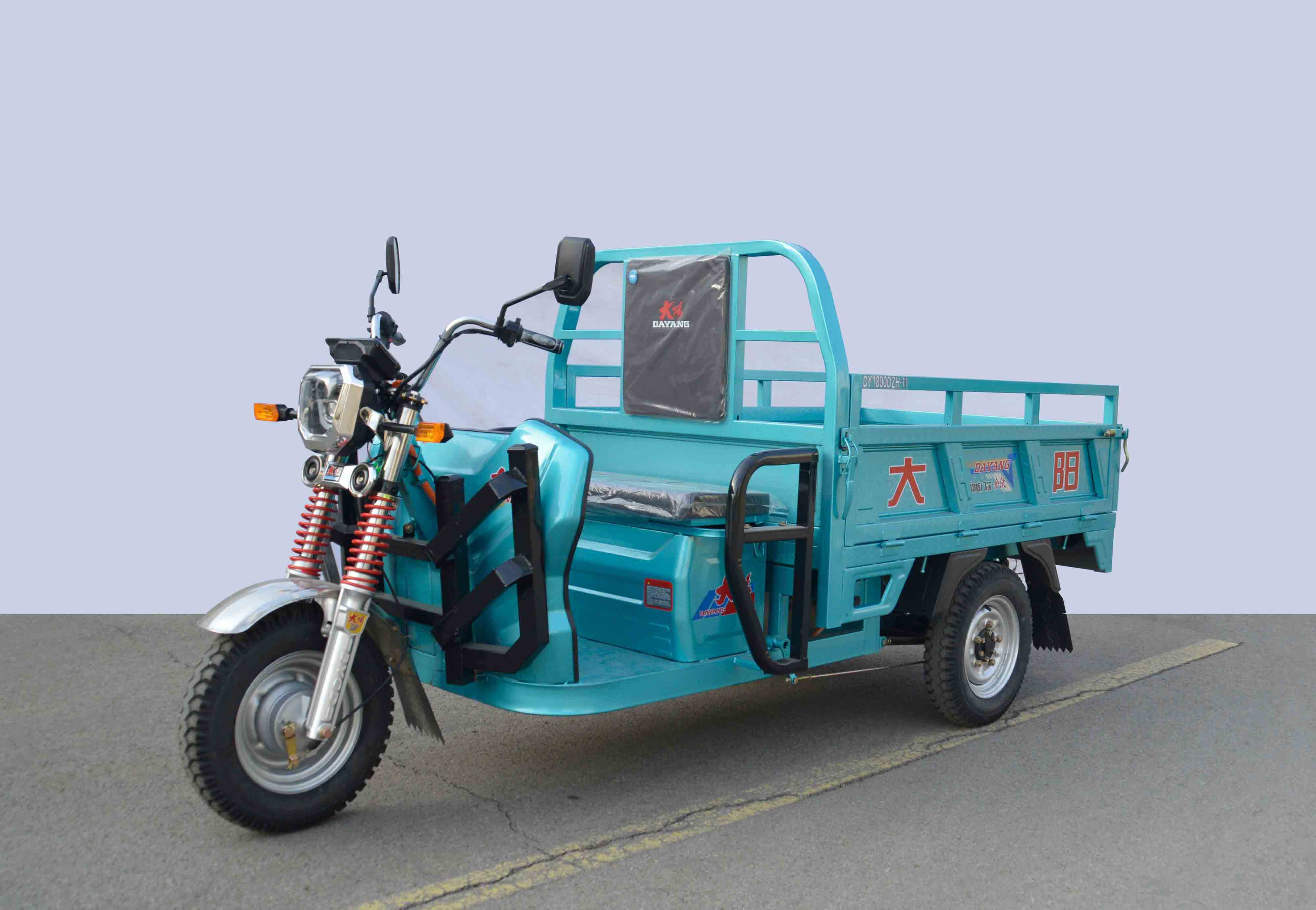 电动正三轮摩托车