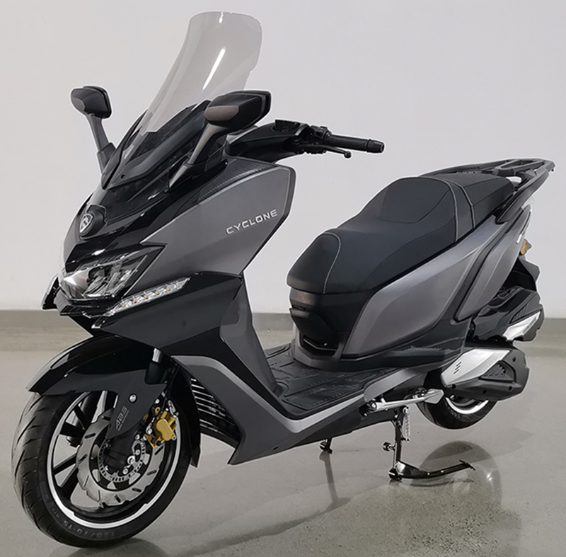 两轮摩托车