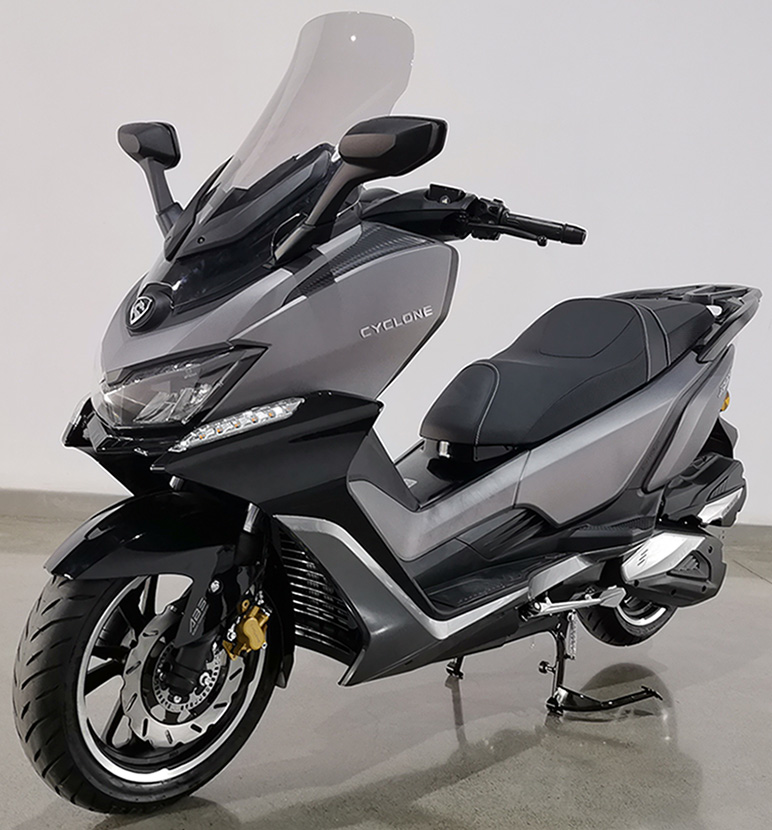 两轮摩托车