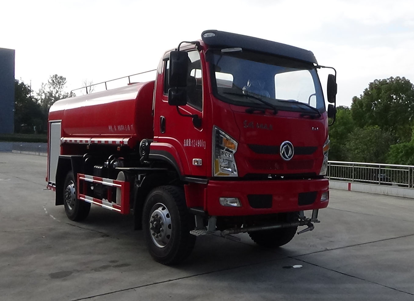 程力威牌CLW5120GSS6CS洒水车