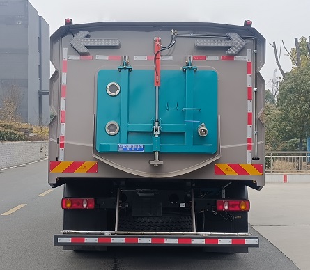 程力威牌CLW5183TXS6SL洗扫车公告图片