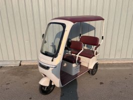 电动正三轮摩托车