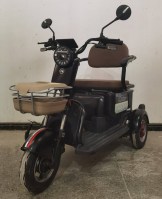 电动正三轮轻便摩托车