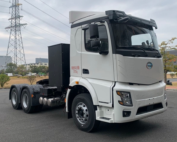 广汽牌 313马力 纯电动牵引汽车(YC4251SSMBEV)