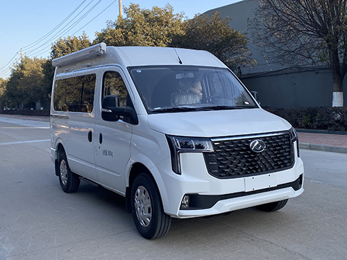 龙牧双星牌LMX5040TSYSH6宿营车