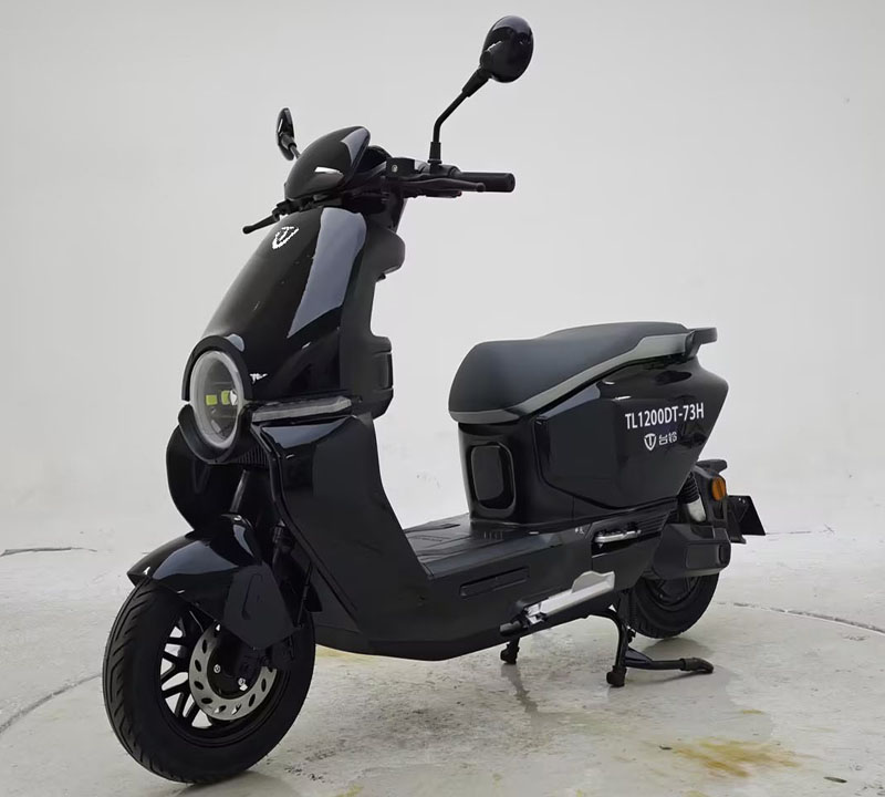 电动两轮摩托车