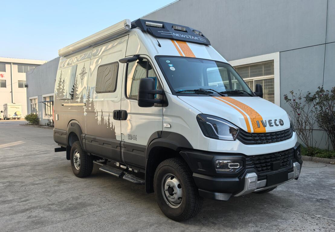 新星房车牌JBG5047XLJYB旅居车