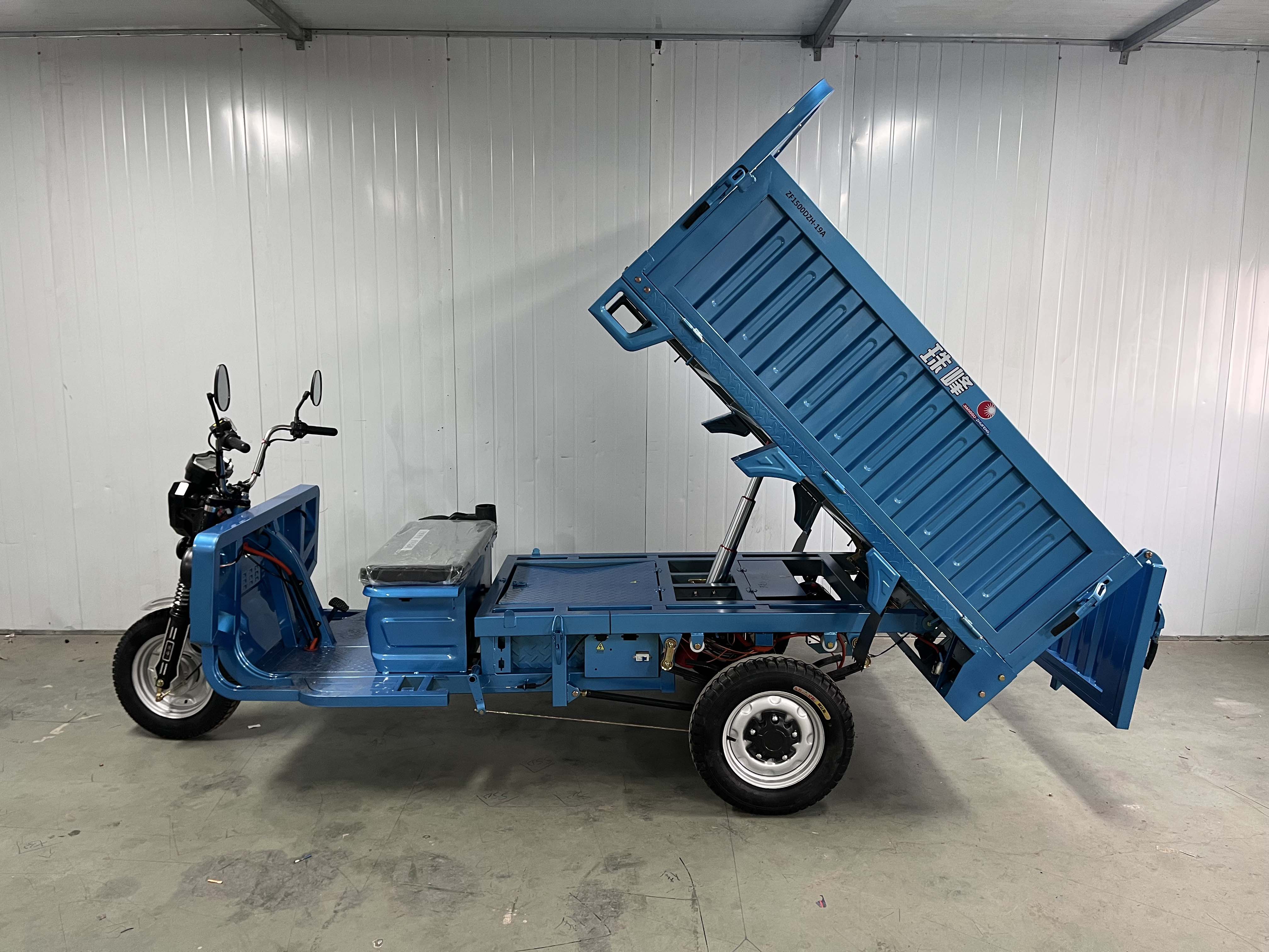 ZF1500DZH-19A 珠峰牌纯电动前鼓式后鼓式电动正三轮摩托车图片