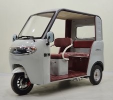 电动正三轮摩托车