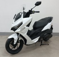 两轮摩托车