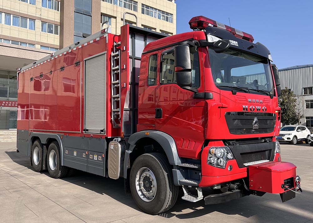 银河牌BX5200TXFQC80/HT6器材消防车