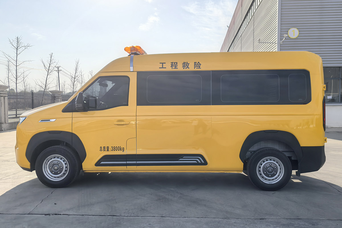 救险车图片