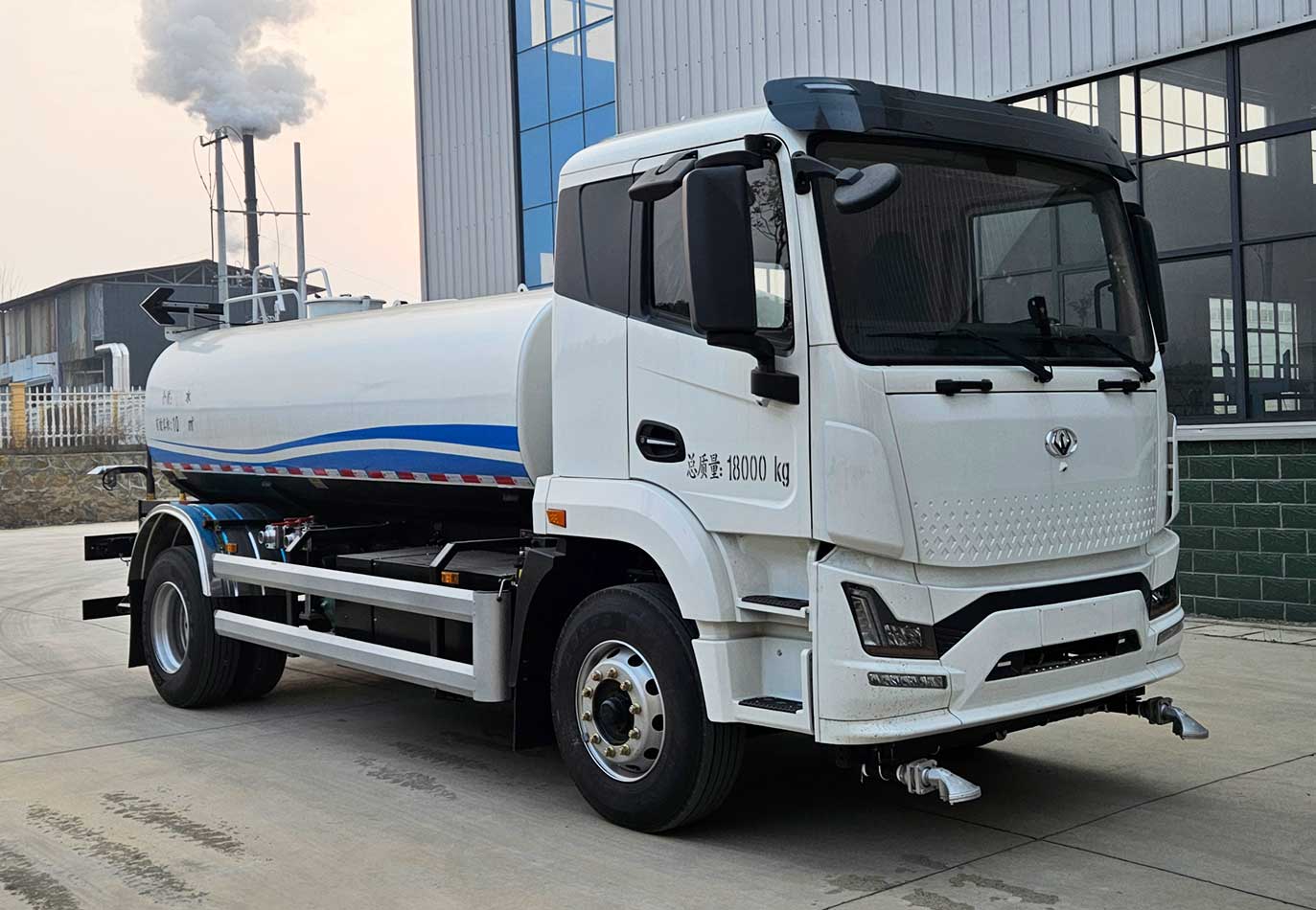 交大神舟牌SSZ5180GSSBEV纯电动洒水车