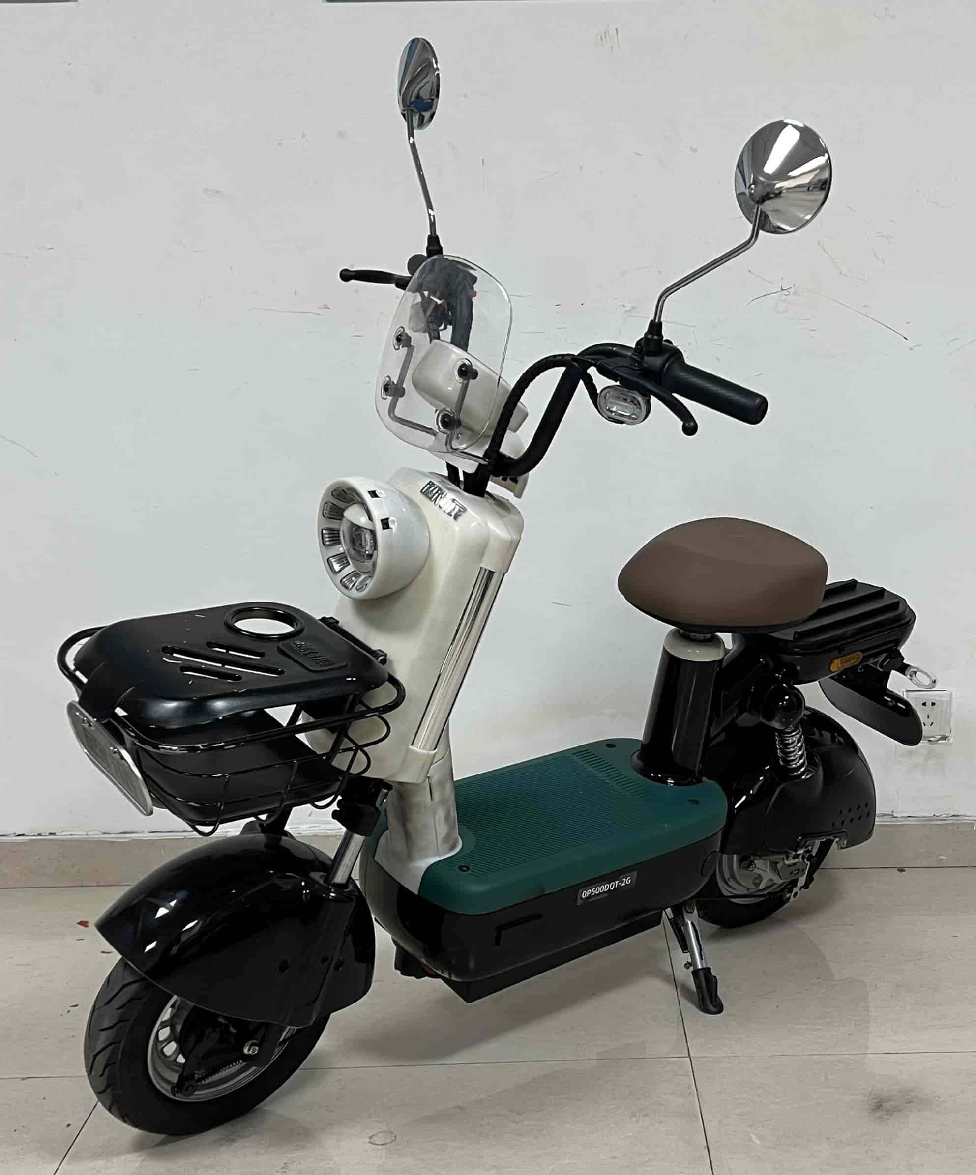 电动两轮轻便摩托车
