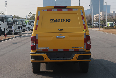 大流量排水抢险车图片