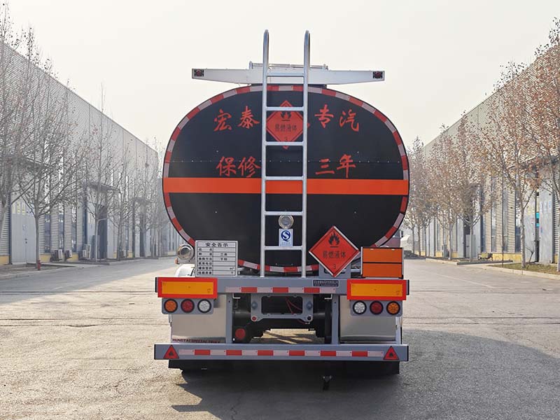 正康宏泰牌HHT9408GRYC铝合金易燃液体罐式运输半挂车公告图片