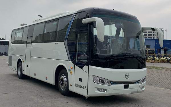金旅牌11米24-50座客车(XML6112J16Z)