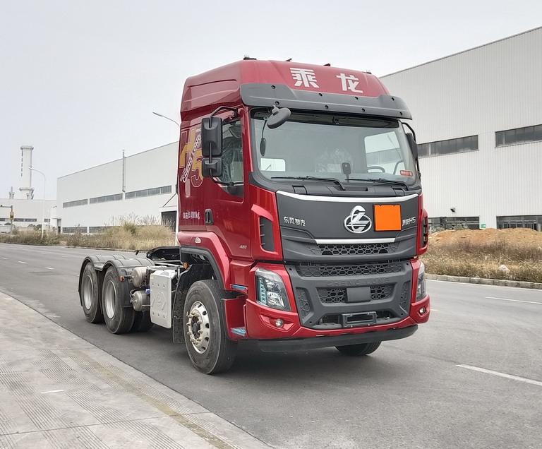 乘龙牌 500马力 危险品运输半挂牵引车(LZ4251H5DC2)