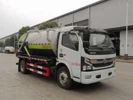 东风股份多利卡D7 CSC5125GXW6吸污车