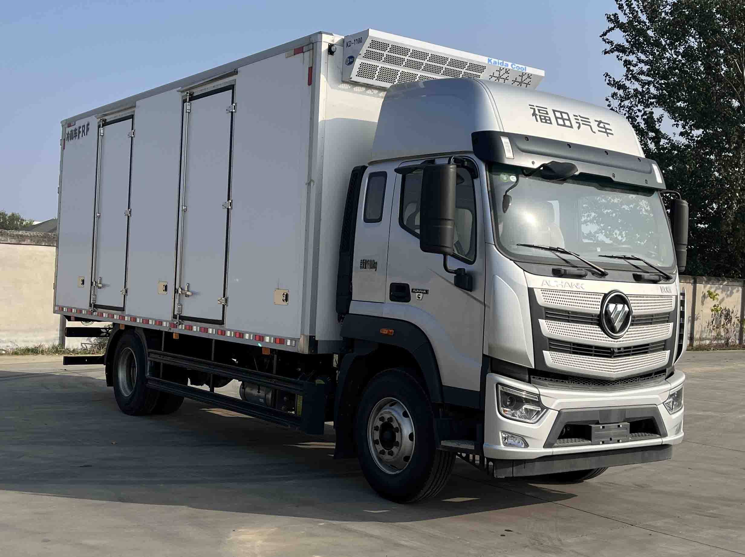 福田牌BJ5166XLC-2M冷藏车