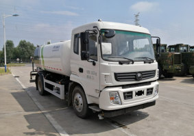 洒水车