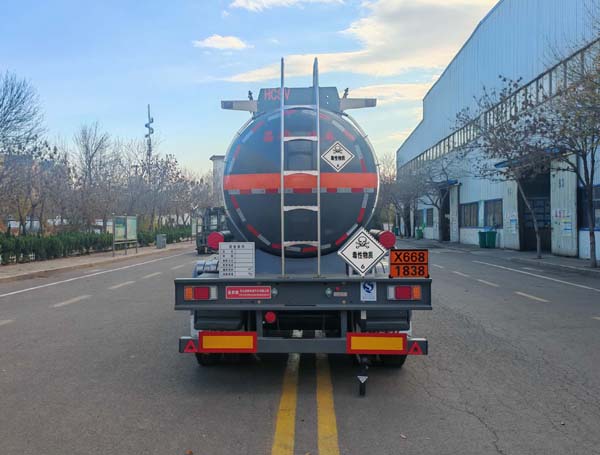 毒性和感染性物品罐式运输半挂车图片