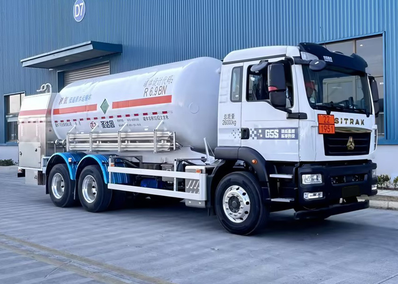 圣达因牌SDY5261GDYR低温液体运输车