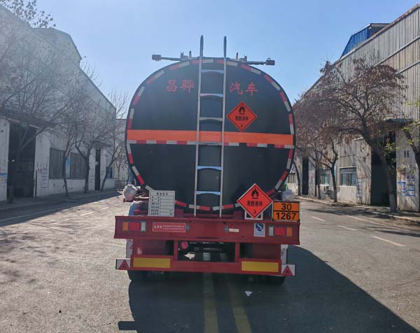 昌骅牌HCH9406GRYK易燃液体罐式运输半挂车公告图片