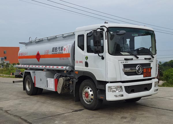 楚胜牌CSC5185GYY6运油车