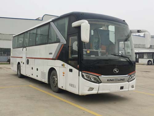 金龙牌12米24-56座纯电动客车(XMQ6127BYBEVL1)