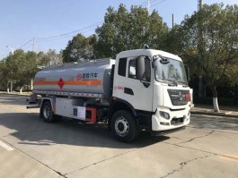 加油车