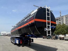 易燃液体罐式运输半挂车