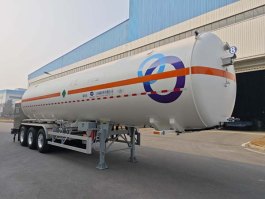 低温液体运输半挂车
