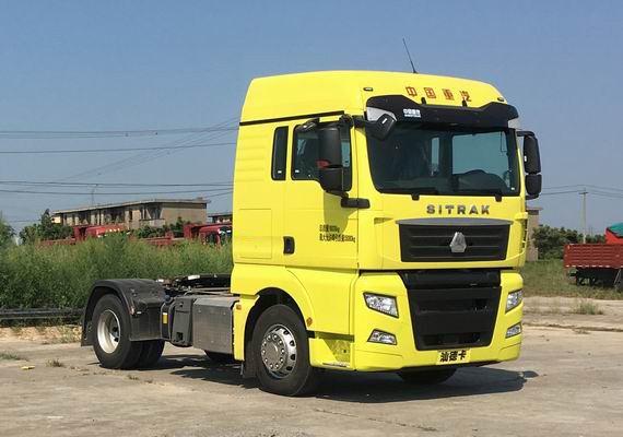 汕德卡牌 400马力 牵引汽车(ZZ4186N361HF1B)