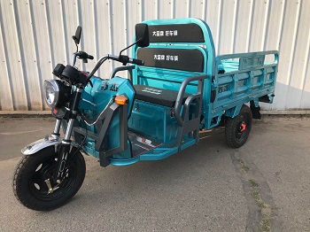 电动正三轮摩托车