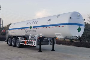 低温液体运输半挂车