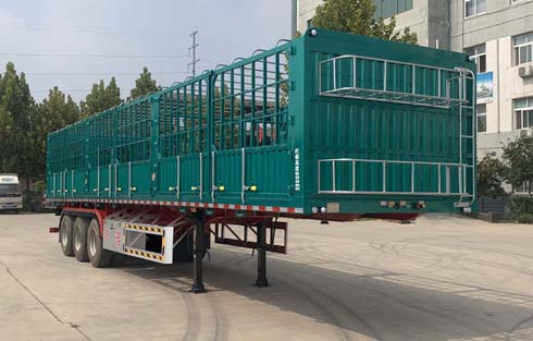 鑫卡诺牌13米34.8吨3轴仓栅式运输半挂车(HKN9400CCYQ)
