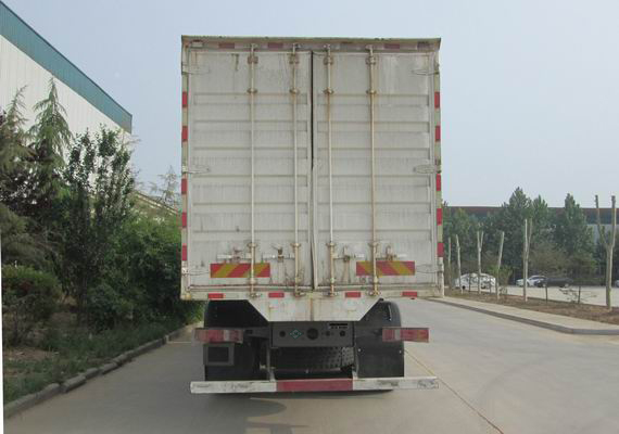 汕德卡牌ZZ5316XXYV466HF1L廂式運輸車公告圖片