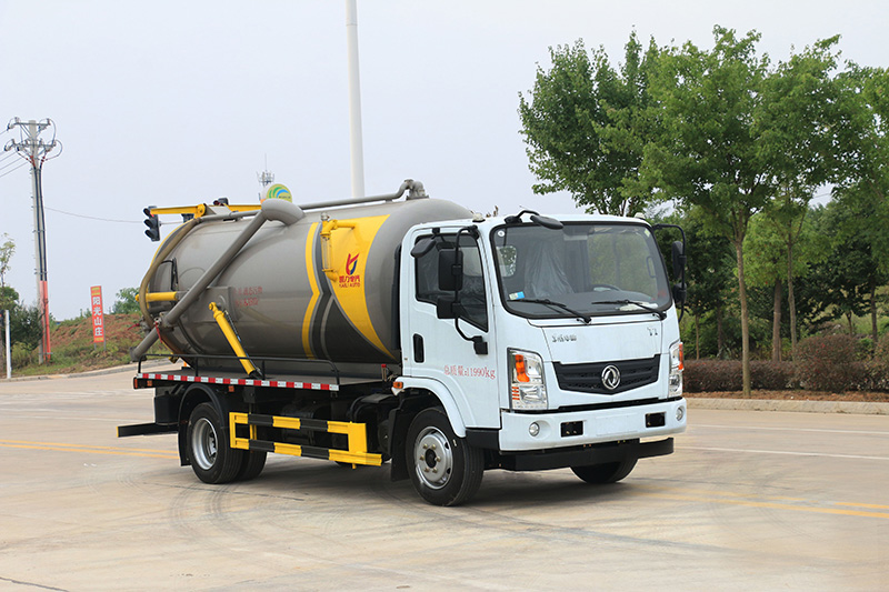 凯力风牌KLF5121GXWE6吸污车