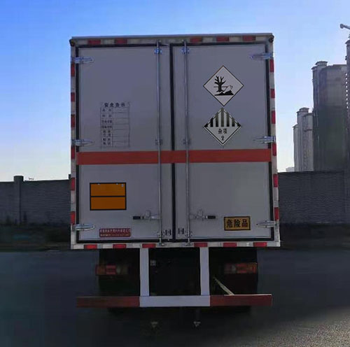 順風智造牌SFZ5126XZWE6雜項危險物品廂式運輸車公告圖片