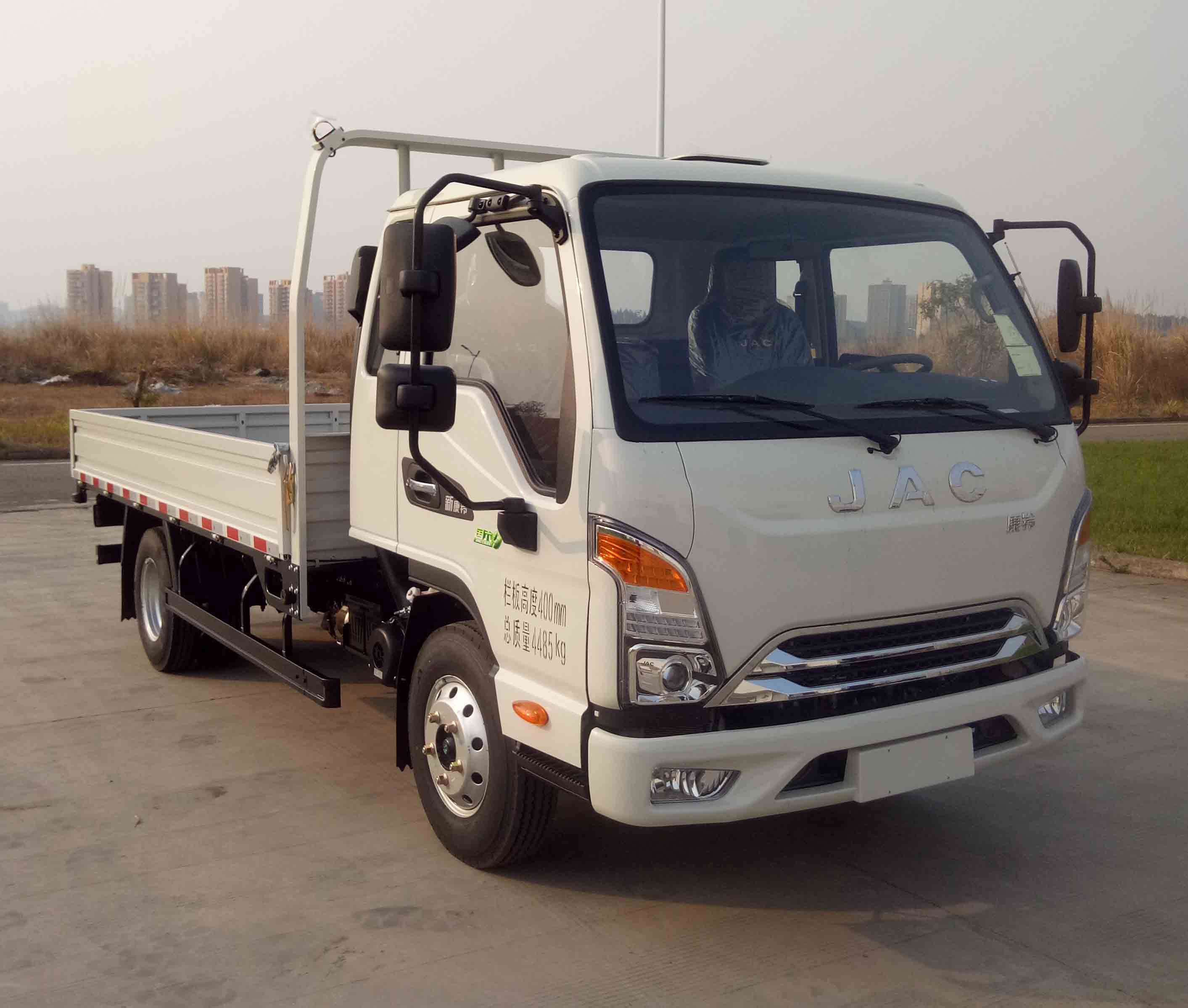 江淮牌 129马力 载货汽车(HFC1045P32K1C7NS)