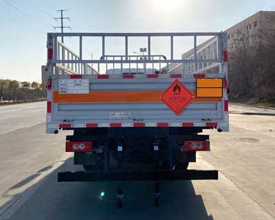 楚勝牌CSC5128TQPB6氣瓶運輸車公告圖片