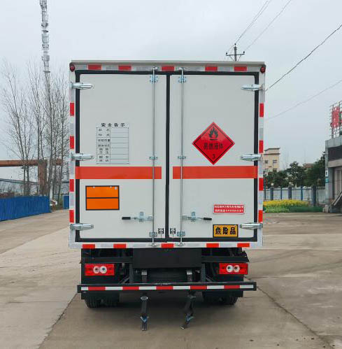 順風(fēng)智造牌SFZ5082XRYB6易燃液體廂式運(yùn)輸車公告圖片