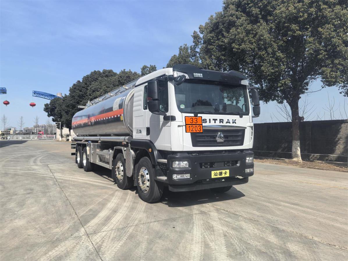 齐星牌QXC5327GYYZ6铝合金运油车