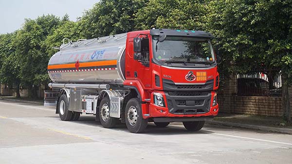 运力牌LG5260GYYC6铝合金运油车